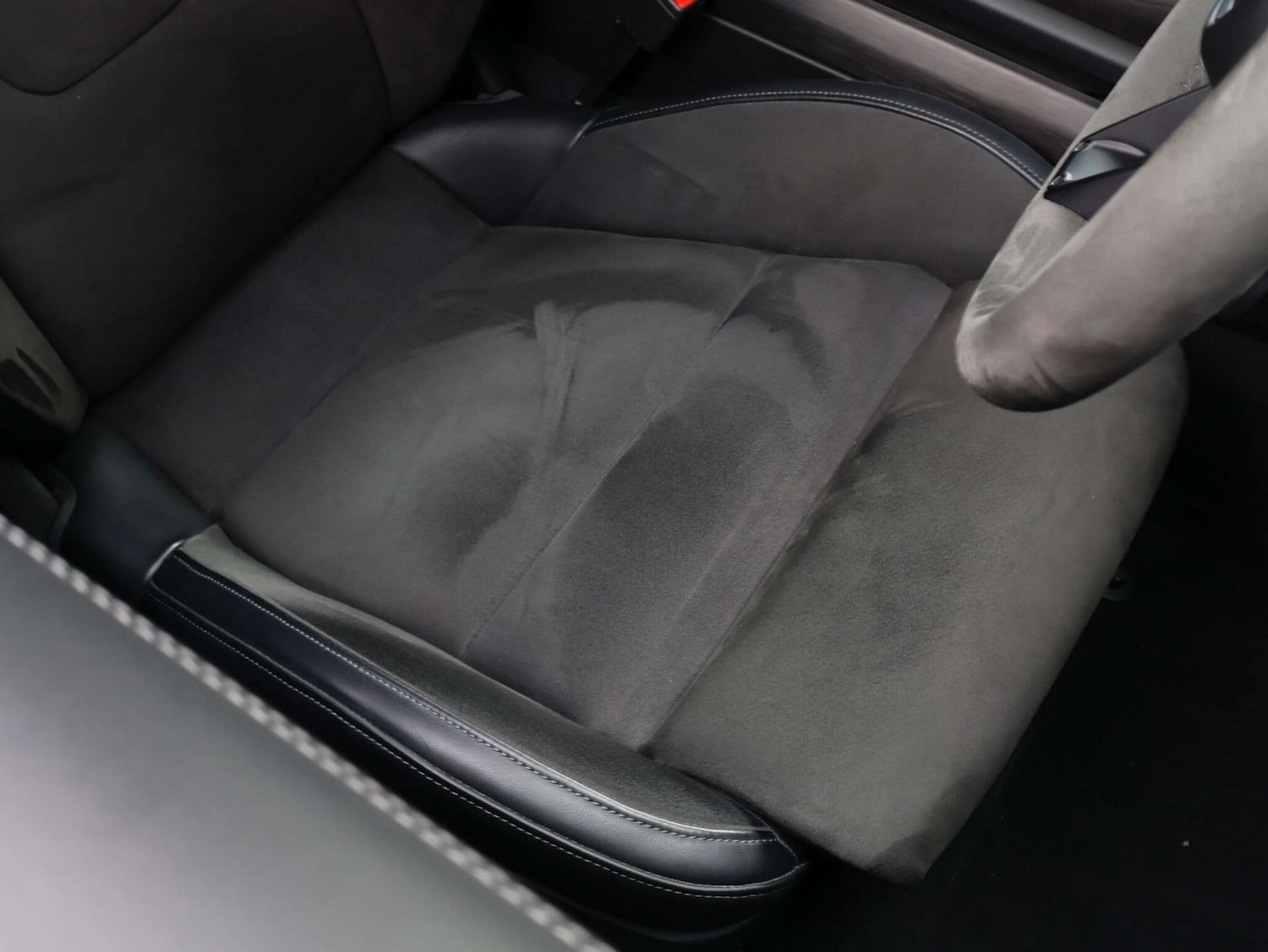 Used Porsche Taycan 2023 for sale - 76797240: Photo 18