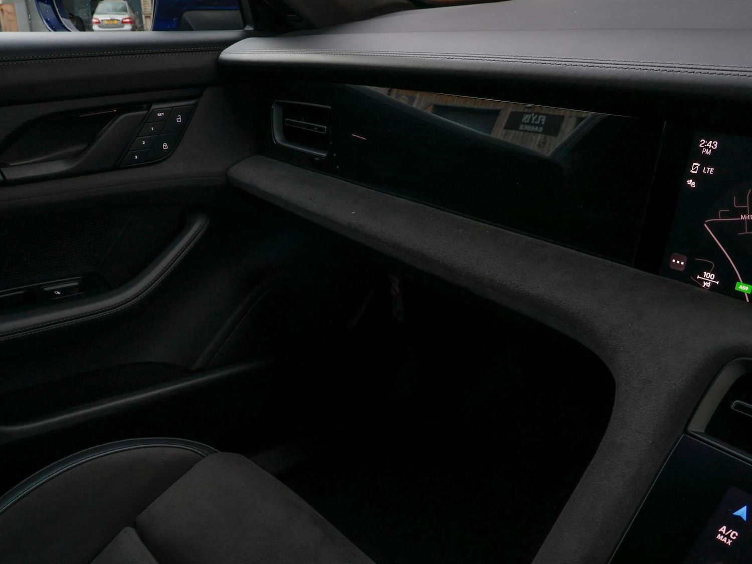 Used Porsche Taycan 2023 for sale - 76797240: Photo 34