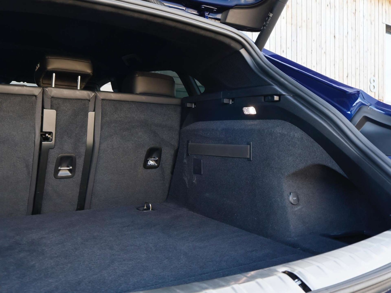 Used Porsche Taycan 2023 for sale - 76797240: Photo 45