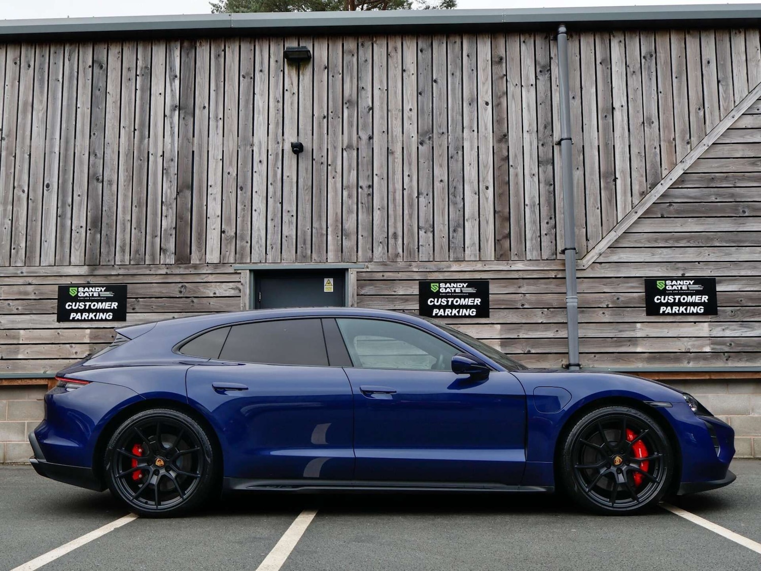 Used Porsche Taycan 2023 for sale - 76797240: Photo 8