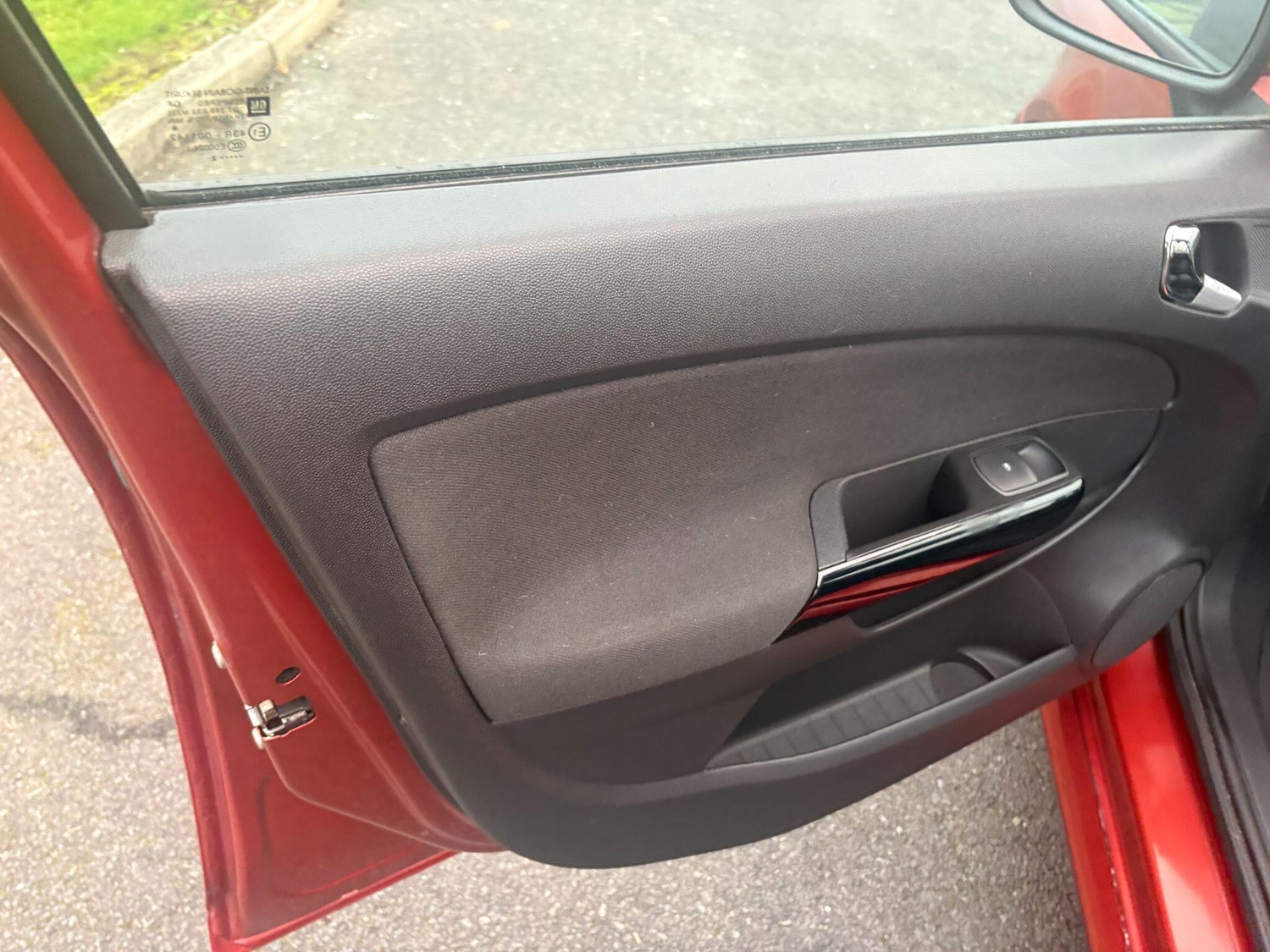 Used Vauxhall Corsa 2012 for sale - 77066605: Photo 25