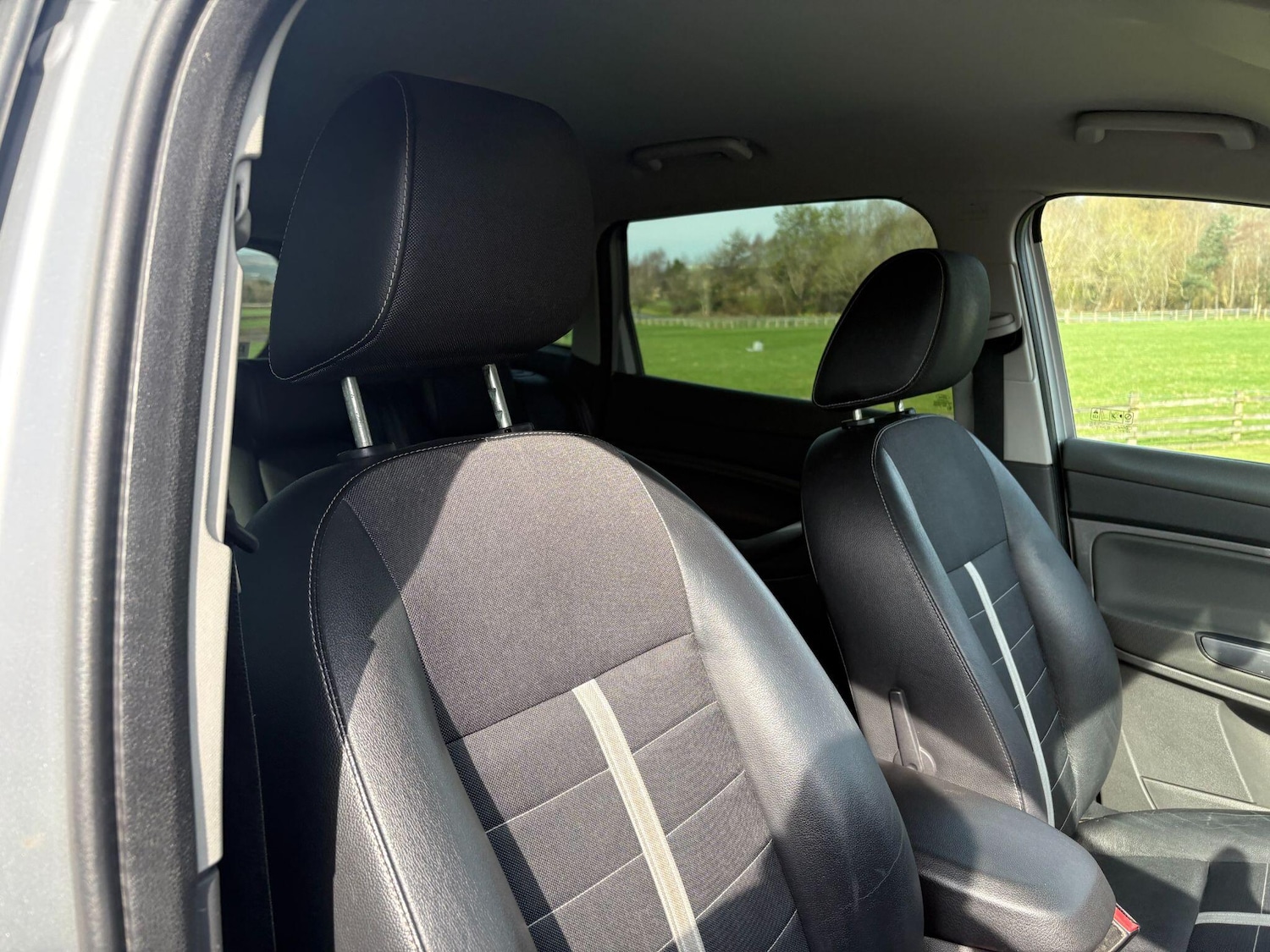 Used Ford Kuga 2011 for sale - 77958069: Photo 16