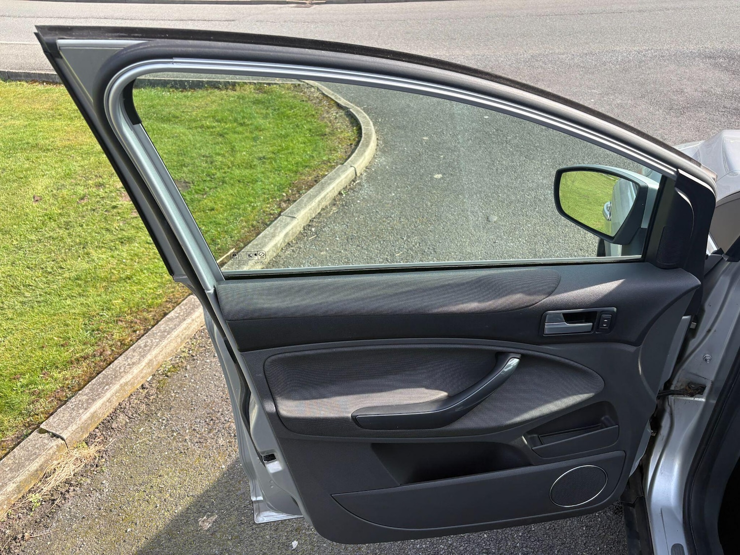 Used Ford Kuga 2011 for sale - 77958069: Photo 23