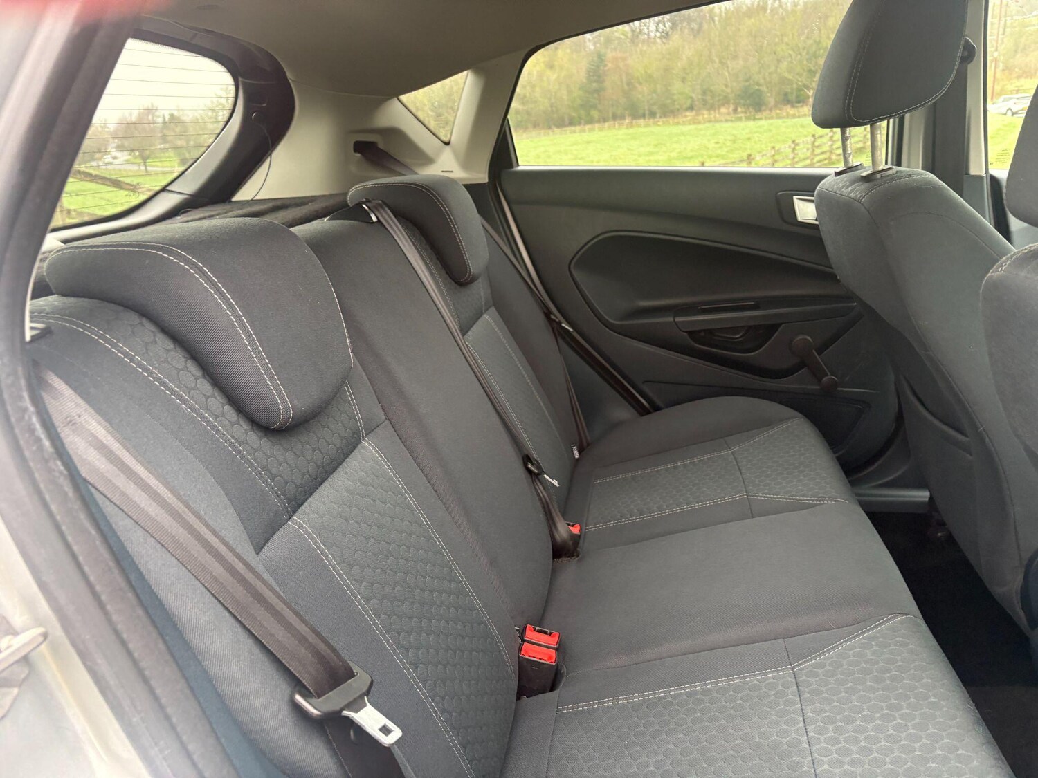 Used Ford Fiesta 2012 for sale - 78086999: Photo 31