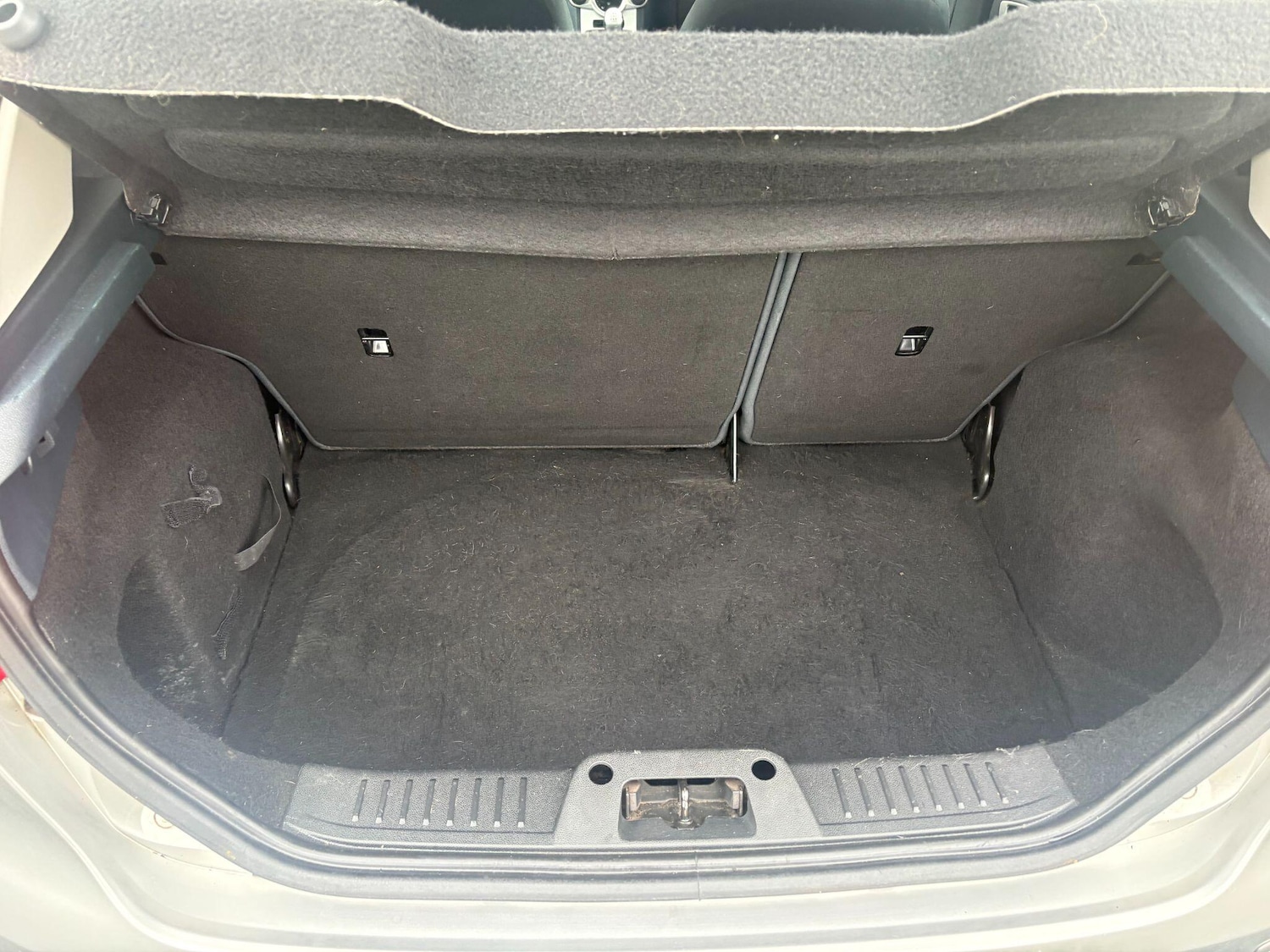 Used Ford Fiesta 2012 for sale - 78086999: Photo 32