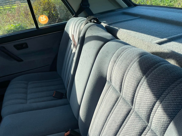 Used Volkswagen Golf 1990 for sale - 69160957: Photo 20