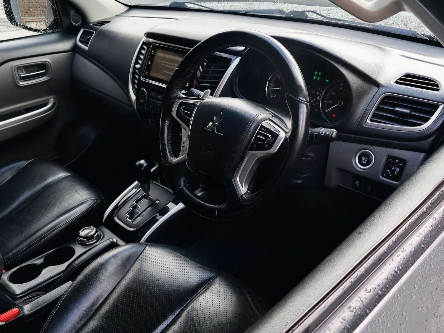 Used Mitsubishi L200 2018 for sale - 76797234: Photo 2