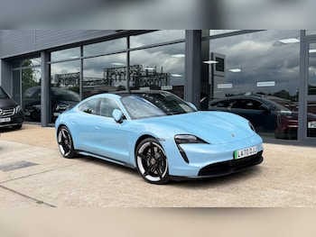 Used Porsche Taycan 2021 for sale - 79624205: Photo