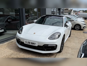 Used Porsche Panamera 2018 for sale - 78650636: Photo