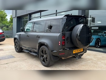 Used Land Rover Defender 2020 for sale - 79487486: Photo
