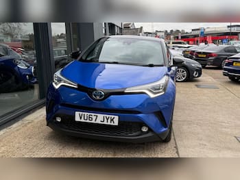 Used Toyota C-HR 2017 for sale - 79487475: Photo