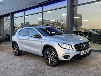 Used Mercedes-Benz GLA 2019 for sale - 78356880: Photo