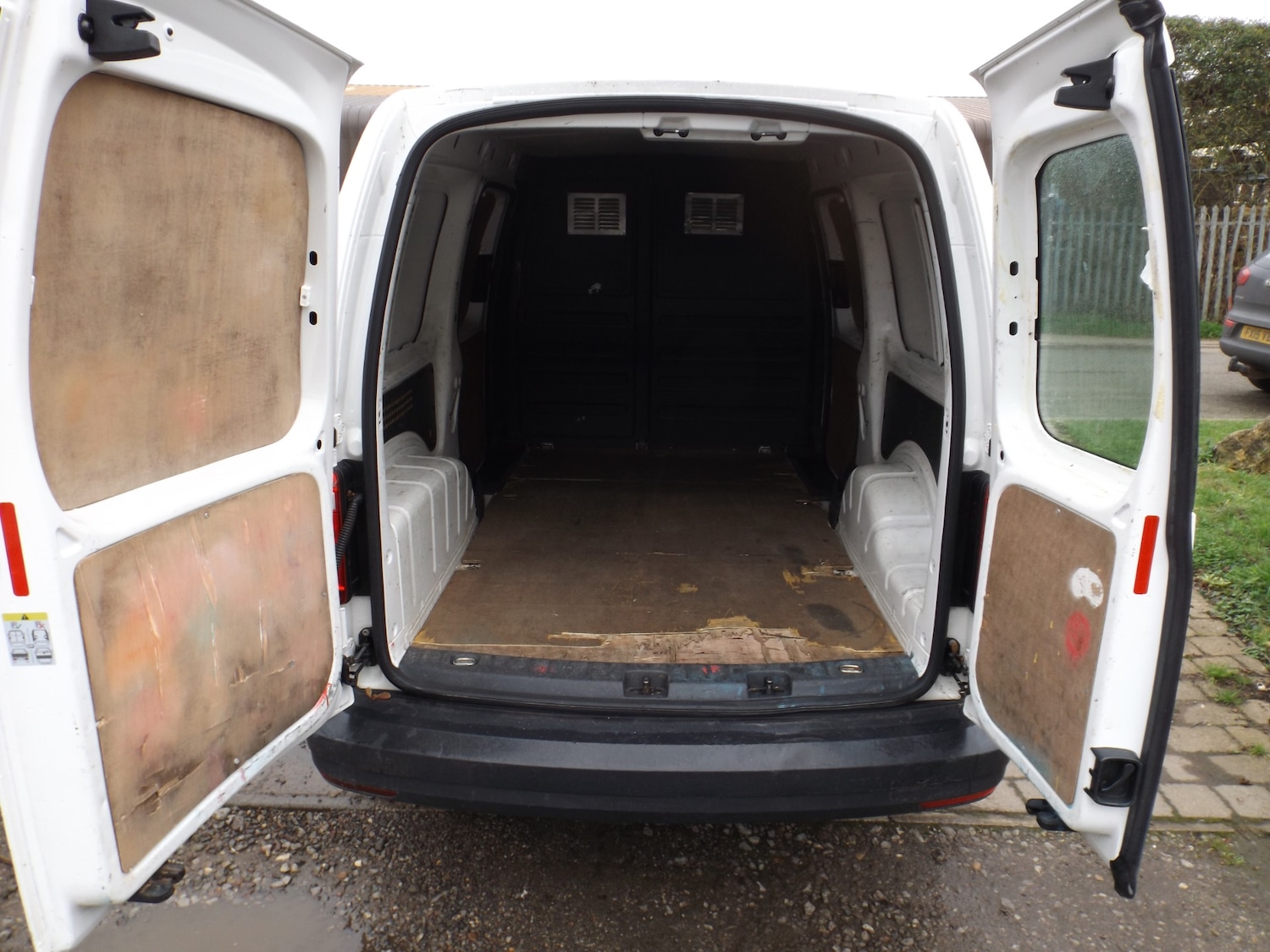 Used Volkswagen Caddy Maxi 2017 for sale - 76663060: Photo 5