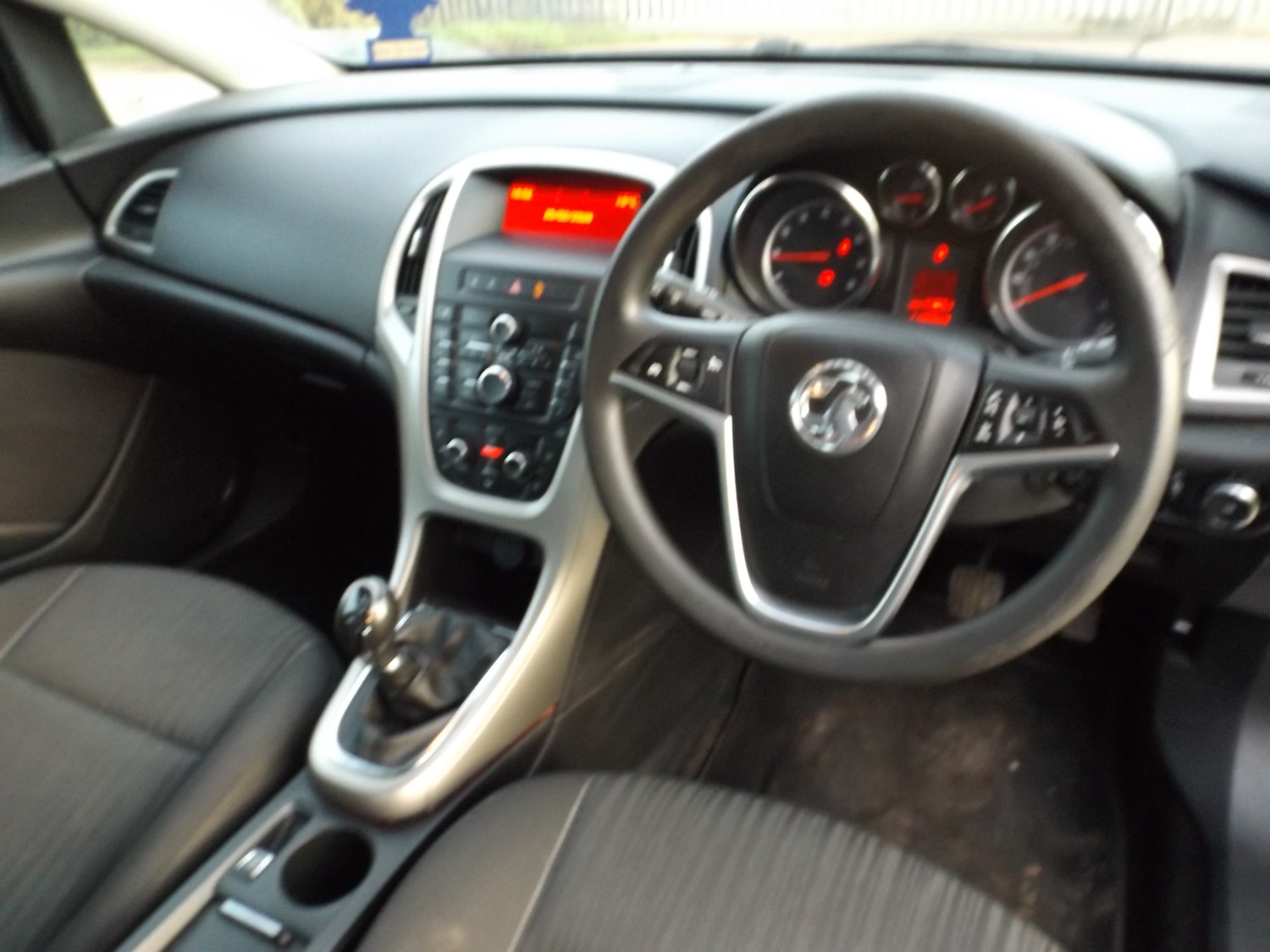 Used Vauxhall Astra 2011 for sale - 77665386: Photo 10