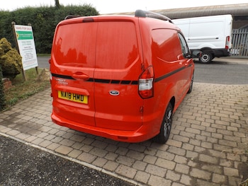 Used Ford Transit Courier 2018 for sale - 75380942: Photo