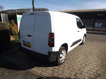 Used Peugeot Partner 2020 for sale - 77742997: Photo