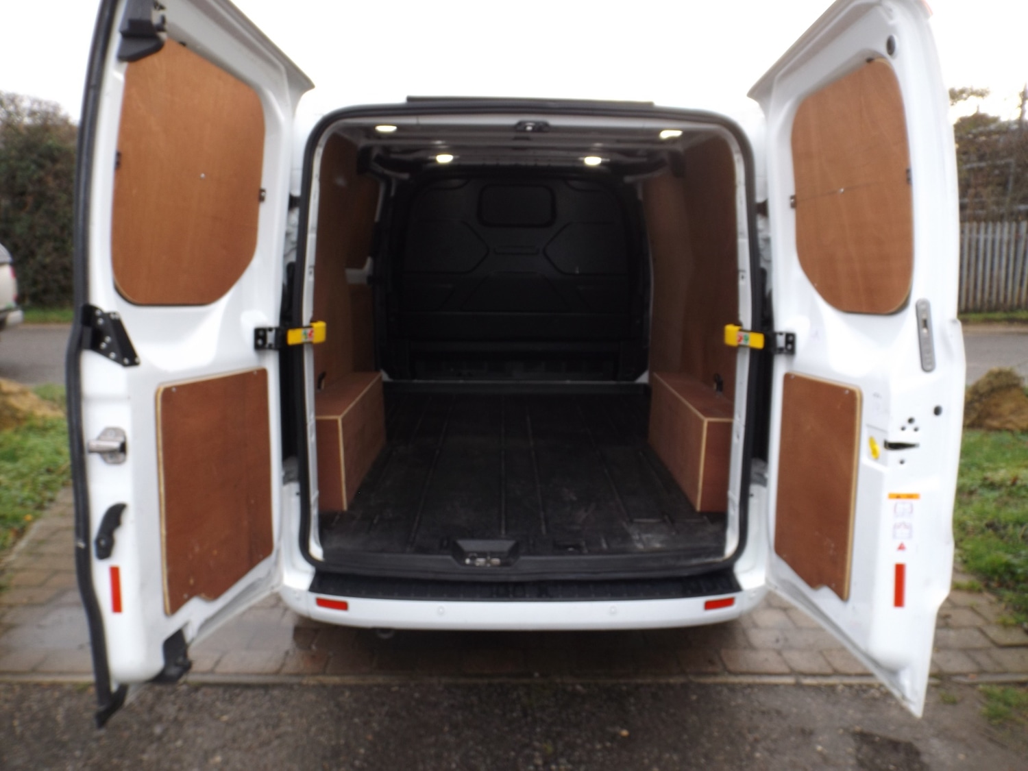 Used Ford Transit Custom 2020 for sale - 76845616: Photo 5