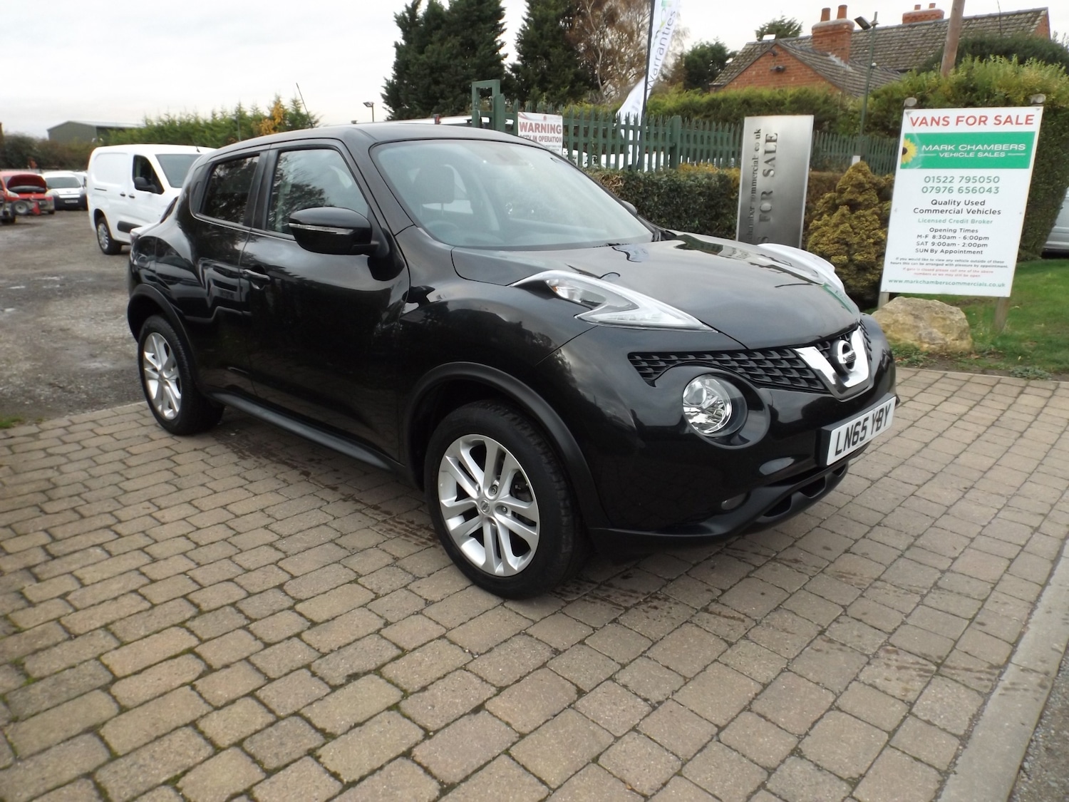 Used Nissan Juke 2015 for sale - 76452149: Photo 1