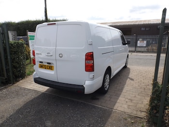 Used Vauxhall Vivaro 2021 for sale - 75420670: Photo