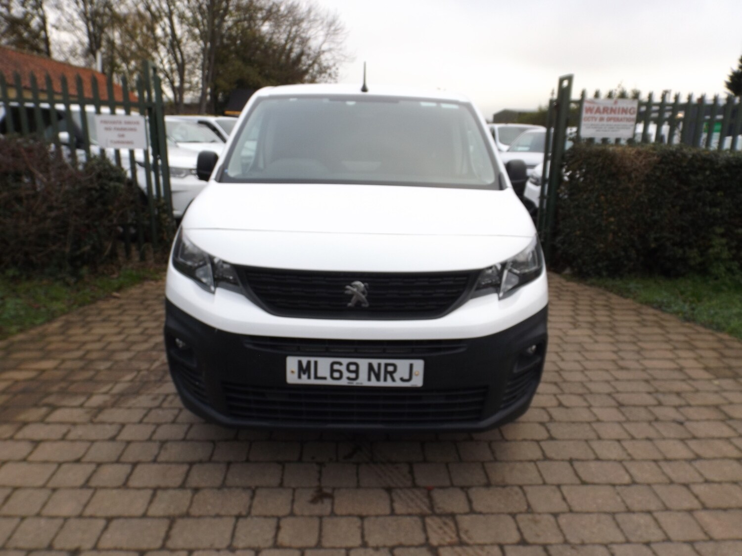 Used Peugeot Partner 2019 for sale - 76693073: Photo 9