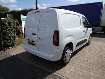 Used Vauxhall Combo 2020 for sale - 75891209: Photo