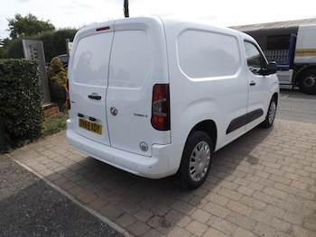 Used Vauxhall Combo 2019 for sale - 75421221: Photo