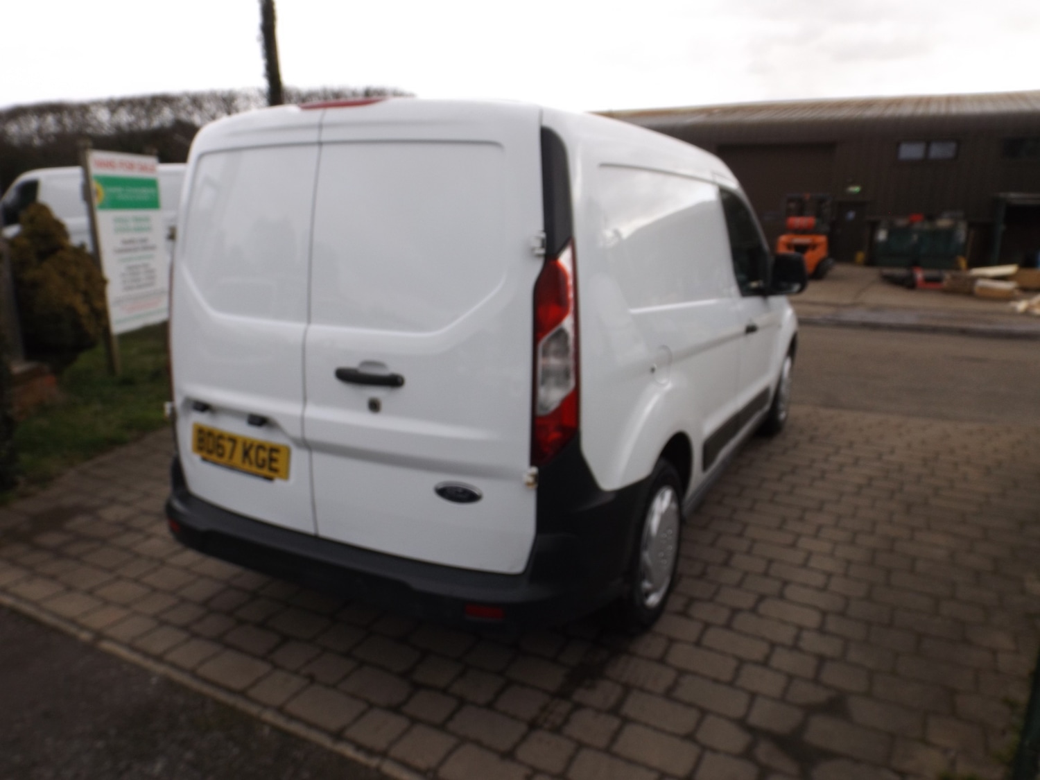Used Ford Transit Connect 2017 for sale - 77639842: Photo 3