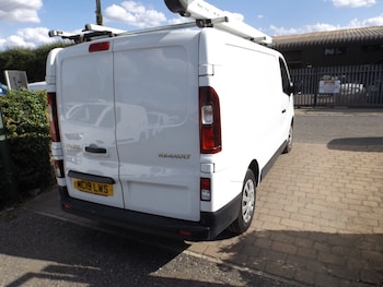 Used Renault Trafic 2019 for sale - 75890553: Photo