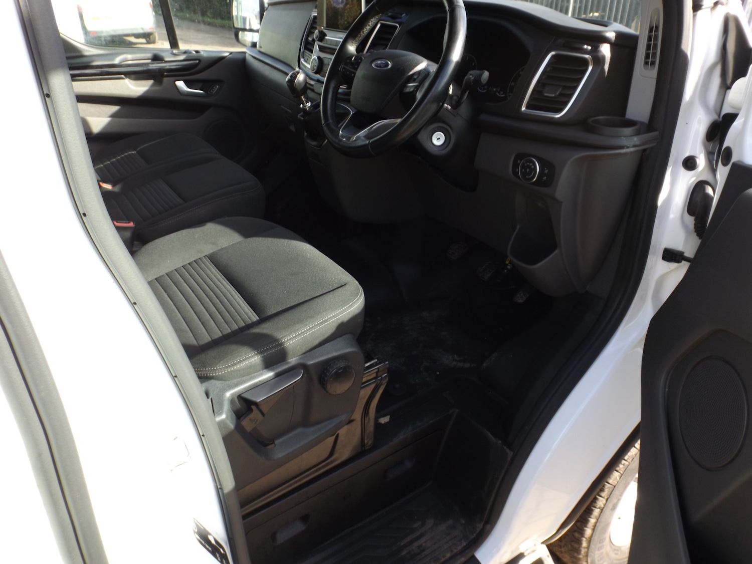 Used Ford Transit Custom 2022 for sale - 77635733: Photo 10