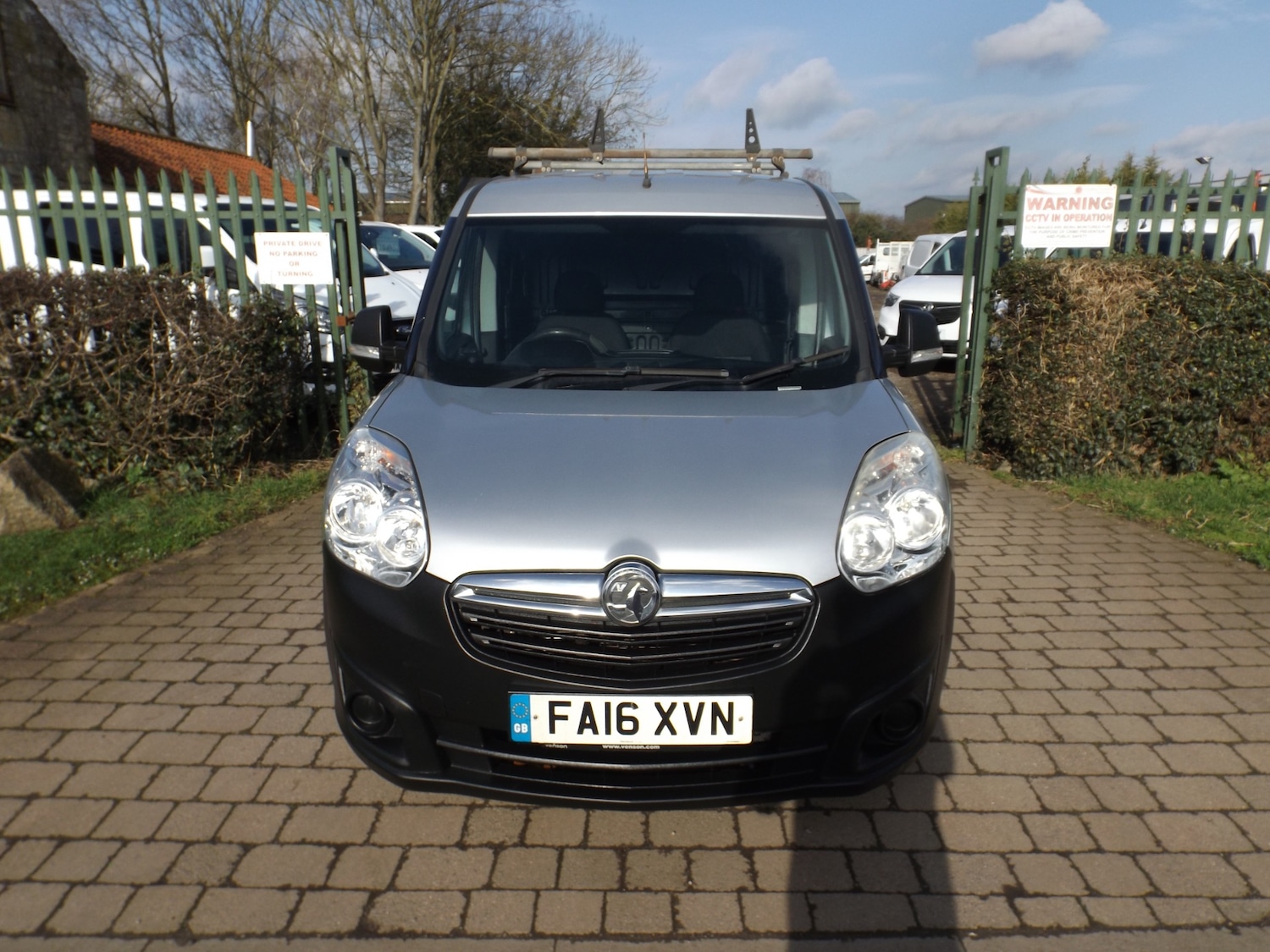 Used Vauxhall Combo 2016 for sale - 77653637: Photo 8