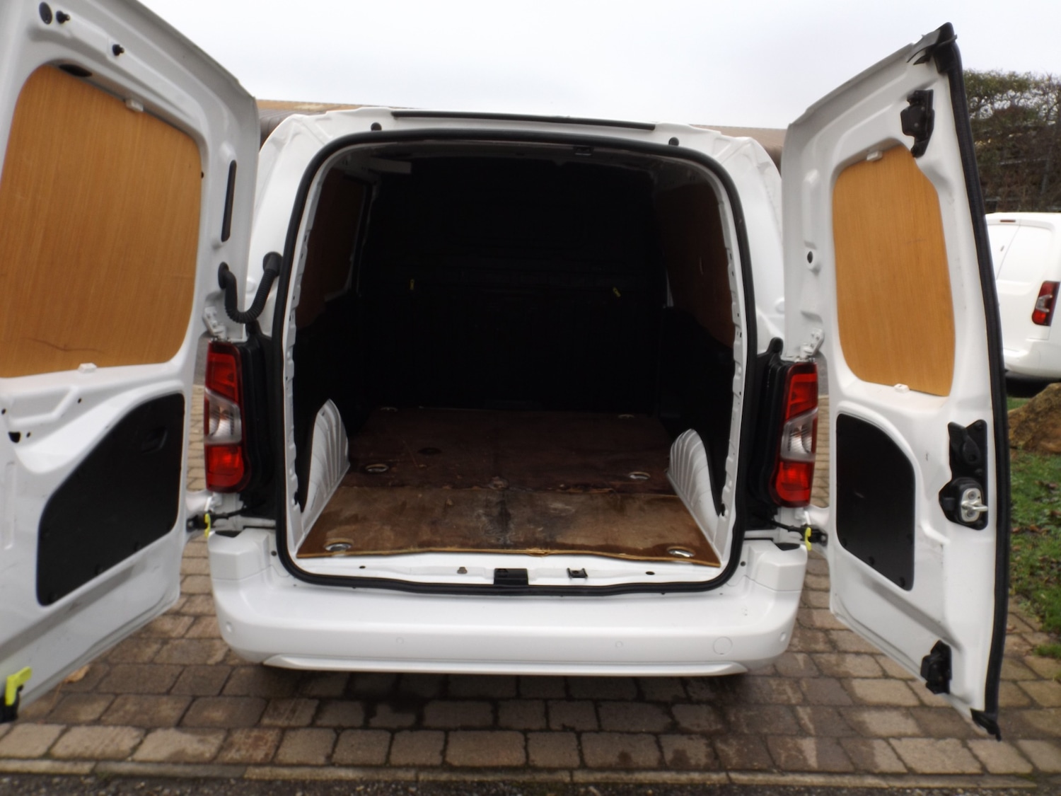 Used Vauxhall Combo 2021 for sale - 76693140: Photo 5