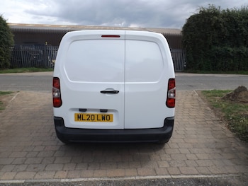 Used Peugeot Partner 2020 for sale - 75381877: Photo