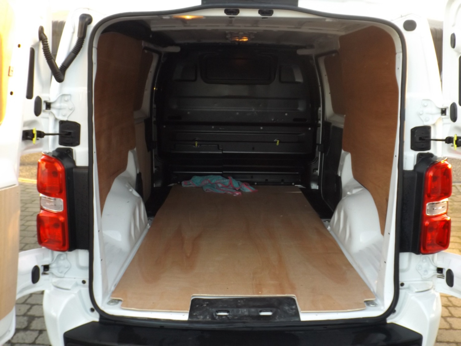 Used Vauxhall Vivaro 2021 for sale - 76694703: Photo 5