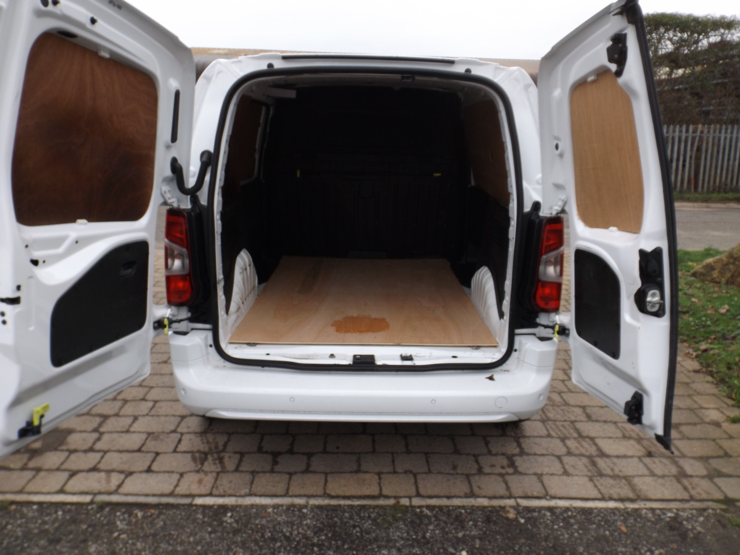 Used Vauxhall Combo 2021 for sale - 76638211: Photo 5