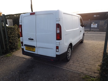 Used Renault Trafic 2019 for sale - 76243271: Photo