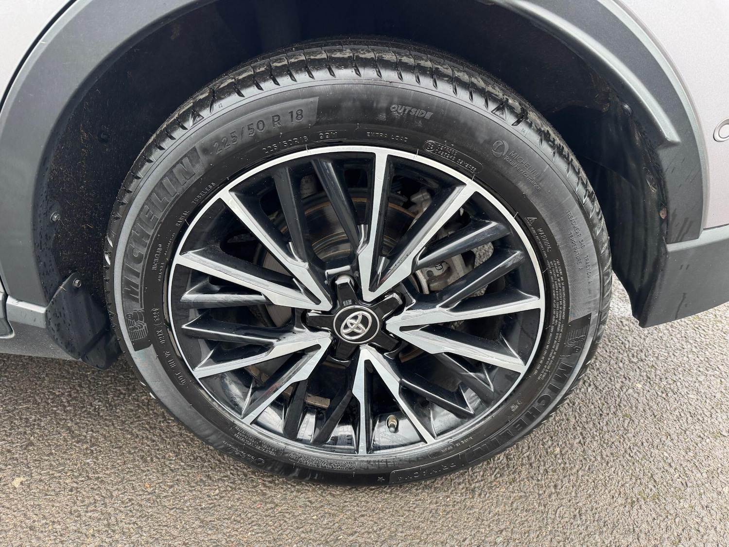 Used Toyota C-HR for sale - 77709378: Photo 9