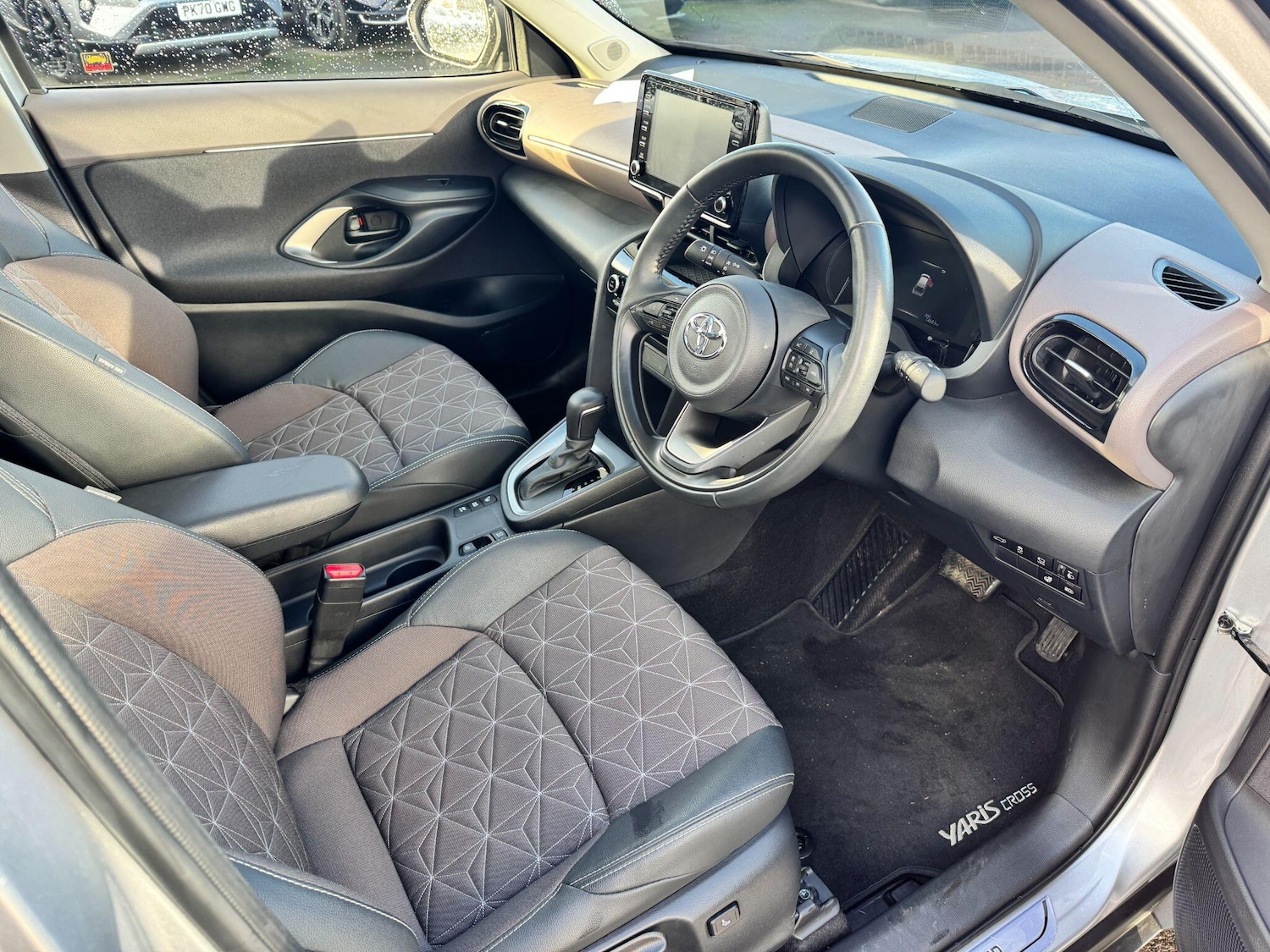 Used Toyota Yaris Cross for sale - 77320884: Photo 11