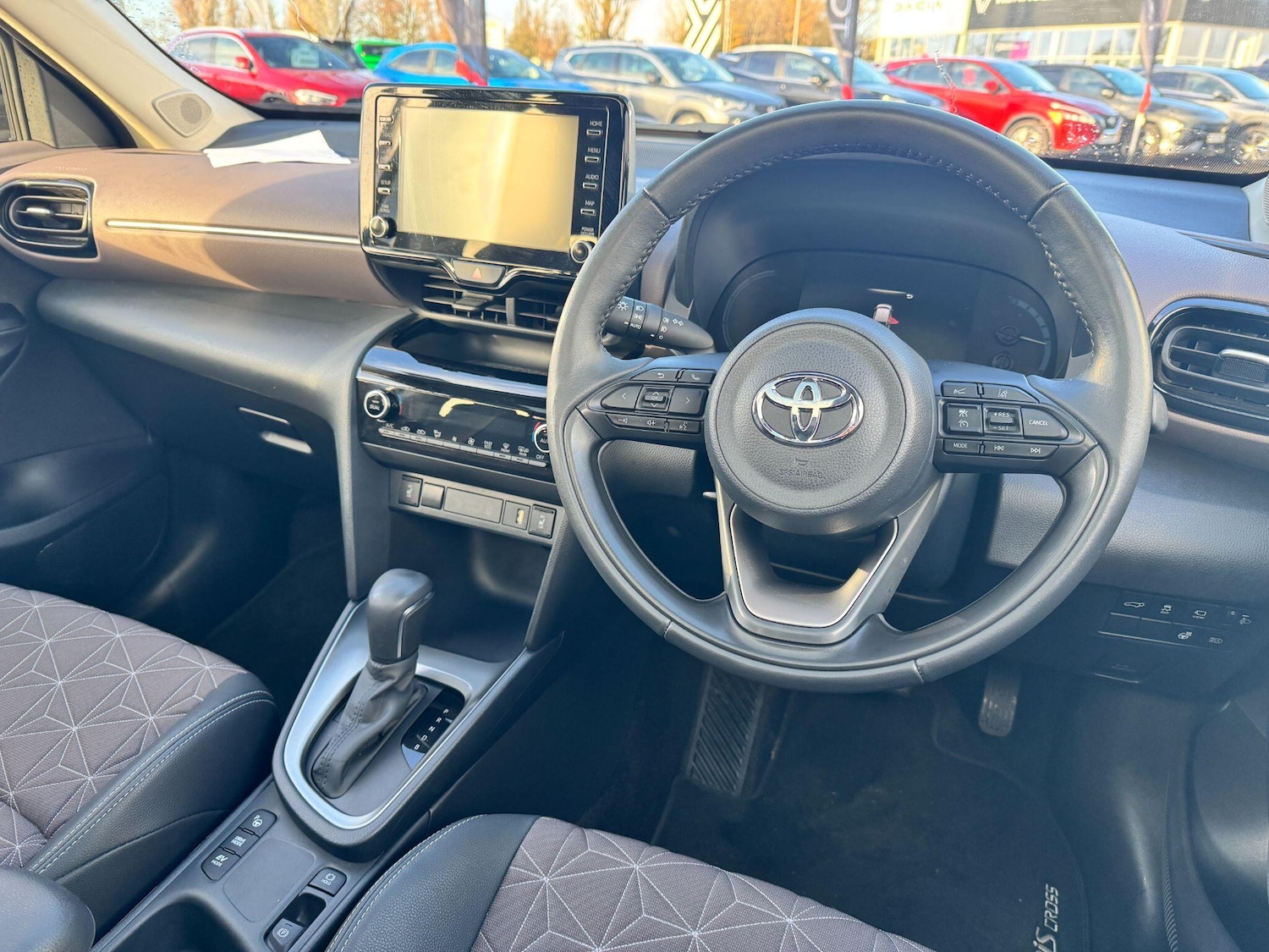 Used Toyota Yaris Cross for sale - 77320884: Photo 16