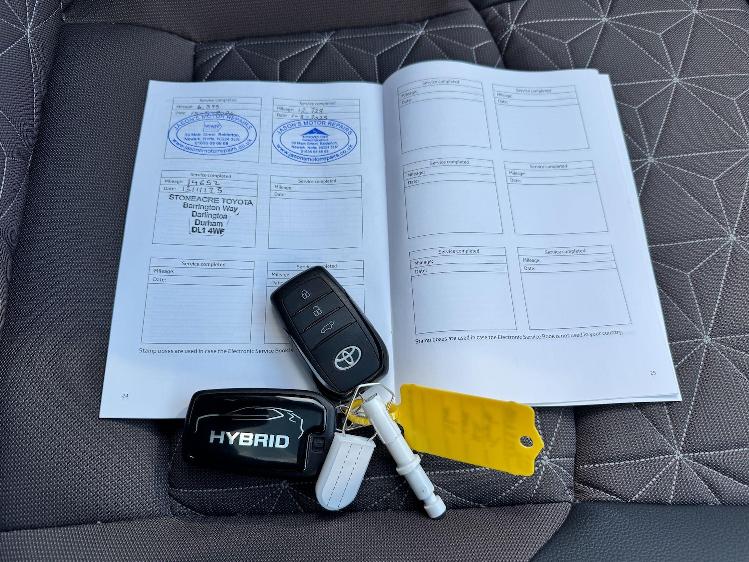 Used Toyota Yaris Cross for sale - 77320884: Photo 20