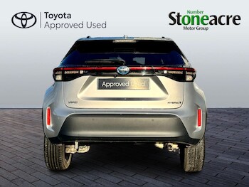 Used Toyota Yaris Cross 2023 for sale - 77320884: Photo