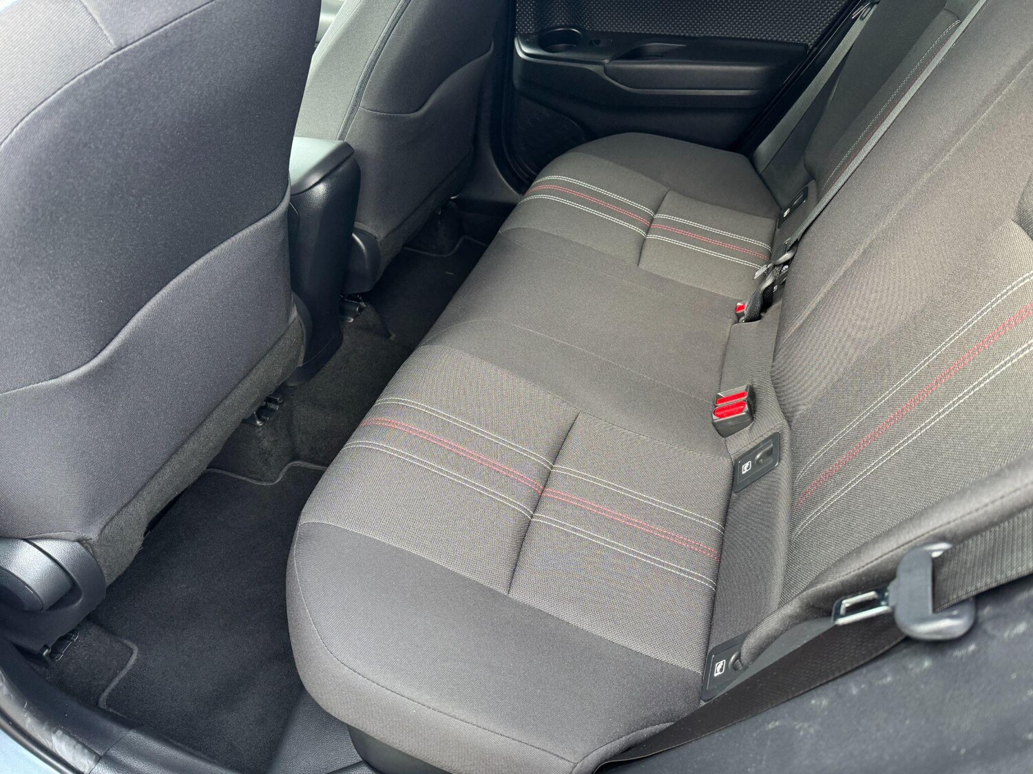 Used Toyota C-HR 2023 for sale - 77709904: Photo 13