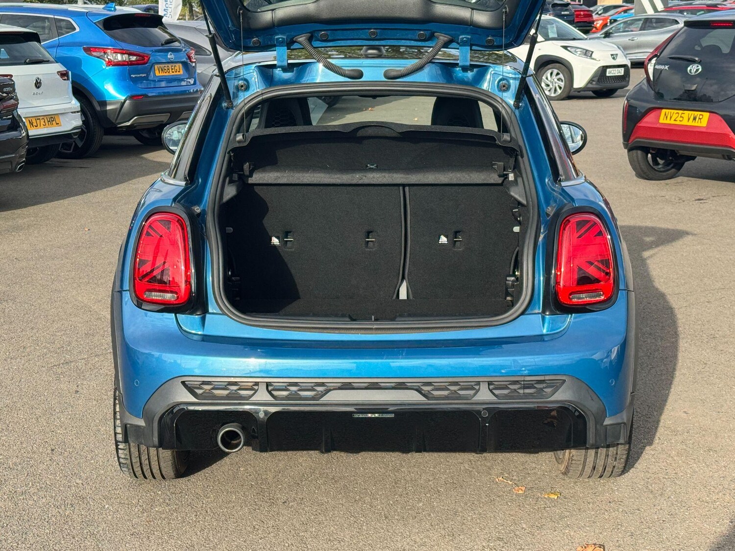 Used MINI Hatch 2021 for sale - 76259908: Photo 10