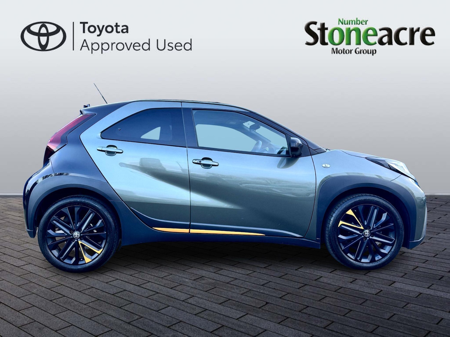 Used Toyota Aygo X 2022 for sale - 77238468: Photo 2