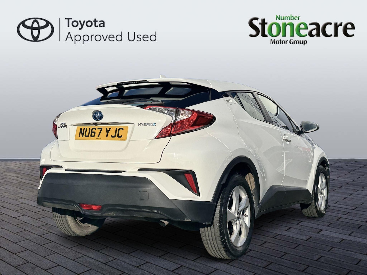 Used Toyota C-HR 2018 for sale - 76965531: Photo 3