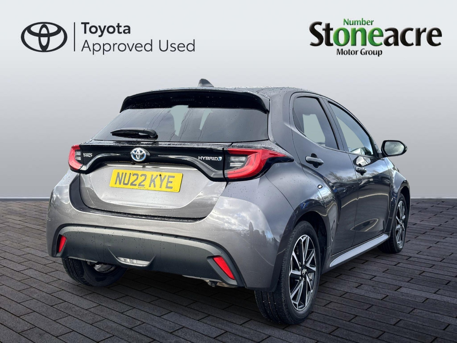 Used Toyota Yaris for sale - 77882104: Photo 3