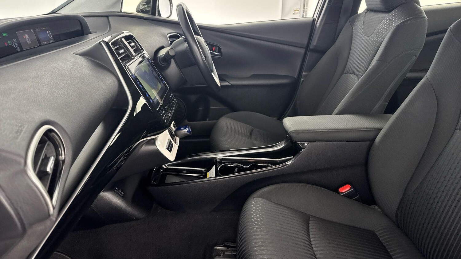 Used Toyota Prius for sale - 77496691: Photo 16