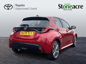 Used Toyota Yaris 2024 for sale - 79337304: Photo