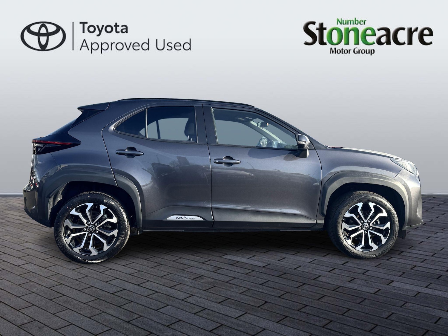 Used Toyota Yaris Cross 2023 for sale - 77940252: Photo 2