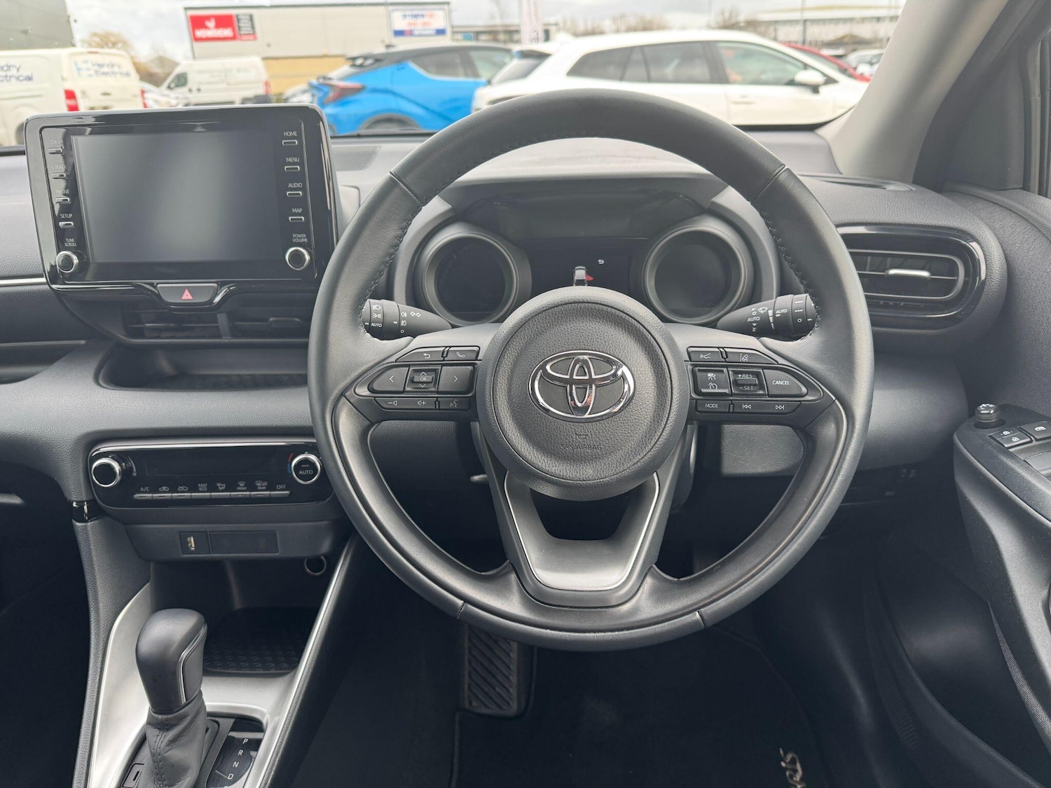 Used Toyota Yaris 2022 for sale - 78205192: Photo 19