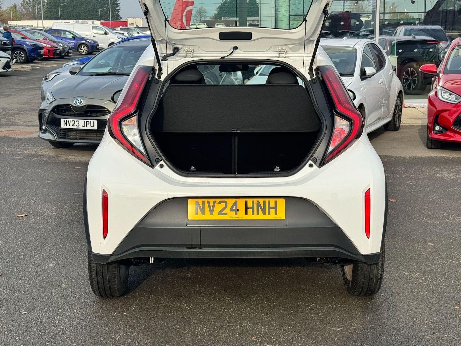 Used Toyota Aygo X 2024 for sale - 77120408: Photo 10